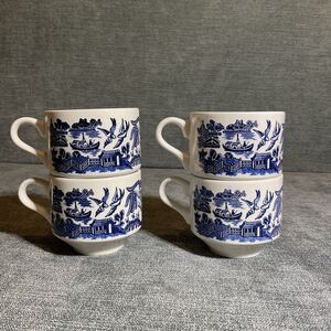 Set of 4 Churchill Blue Willow Made in England Coffee Tea Cups - 8 oz Stackable